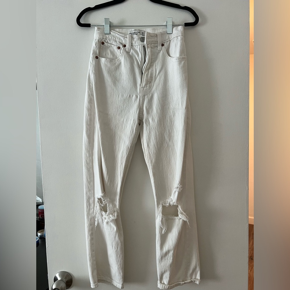 Abercrombie & Fitch White Ultra High Rise Straight Jeans